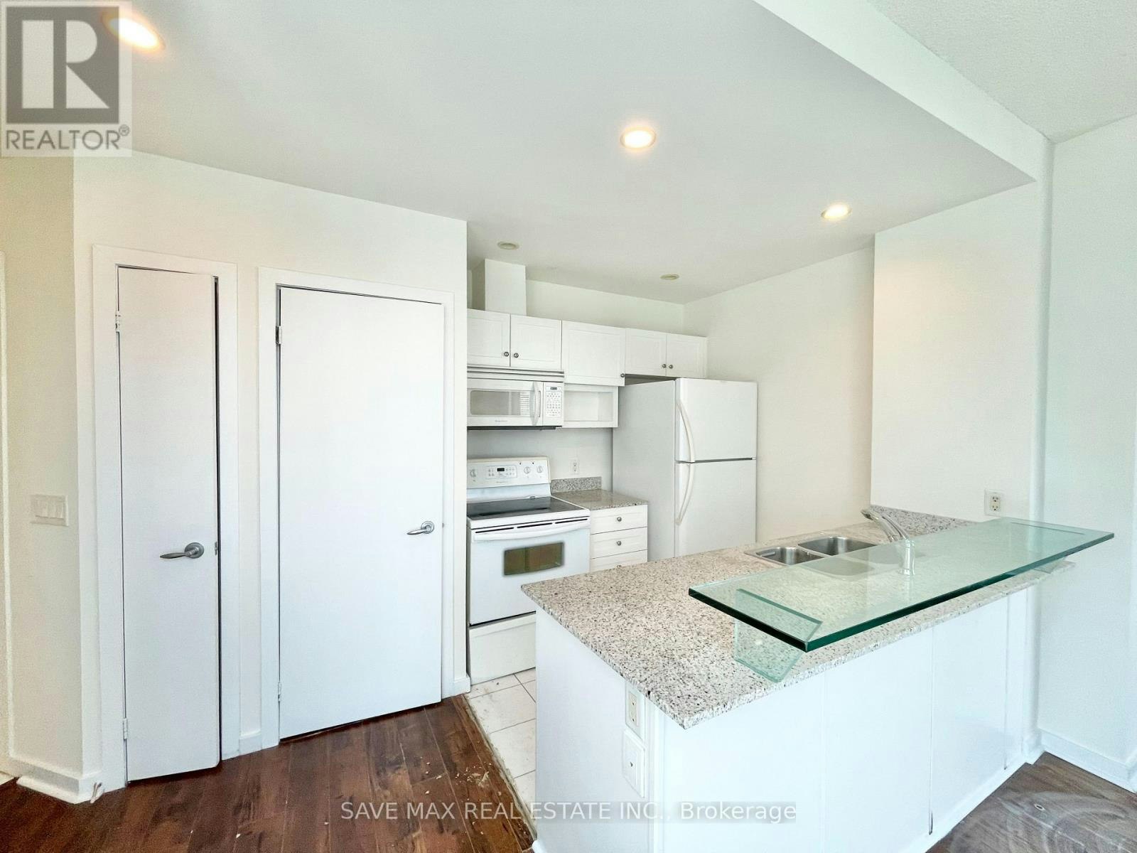 2612-208 Queens Quay W, Toronto, ON, M5J 2Y5 - 3