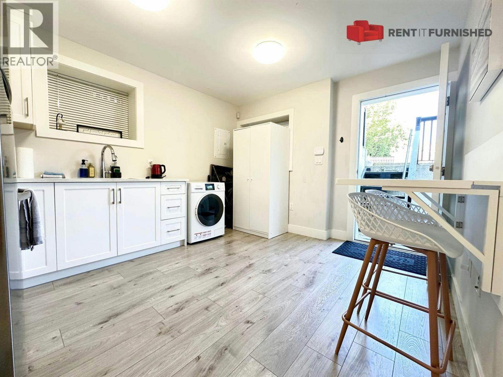 3460 Prince Edward Street, Vancouver, BC, V5V 3X7 - 2