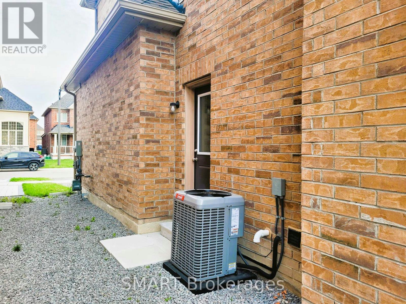 4 Bruce Welch Avenue, Georgina, ON, L4P 0J1 - 27