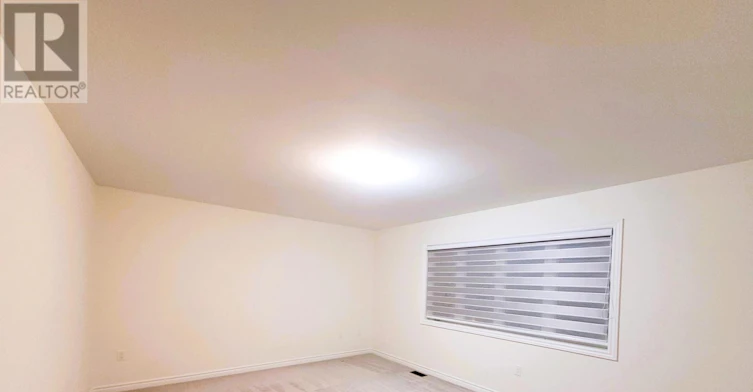 4 Bruce Welch Avenue, Georgina, ON, L4P 0J1 - 16