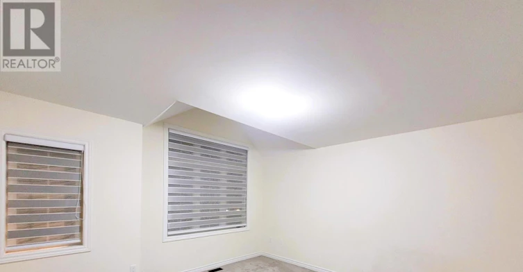 4 Bruce Welch Avenue, Georgina, ON, L4P 0J1 - 24