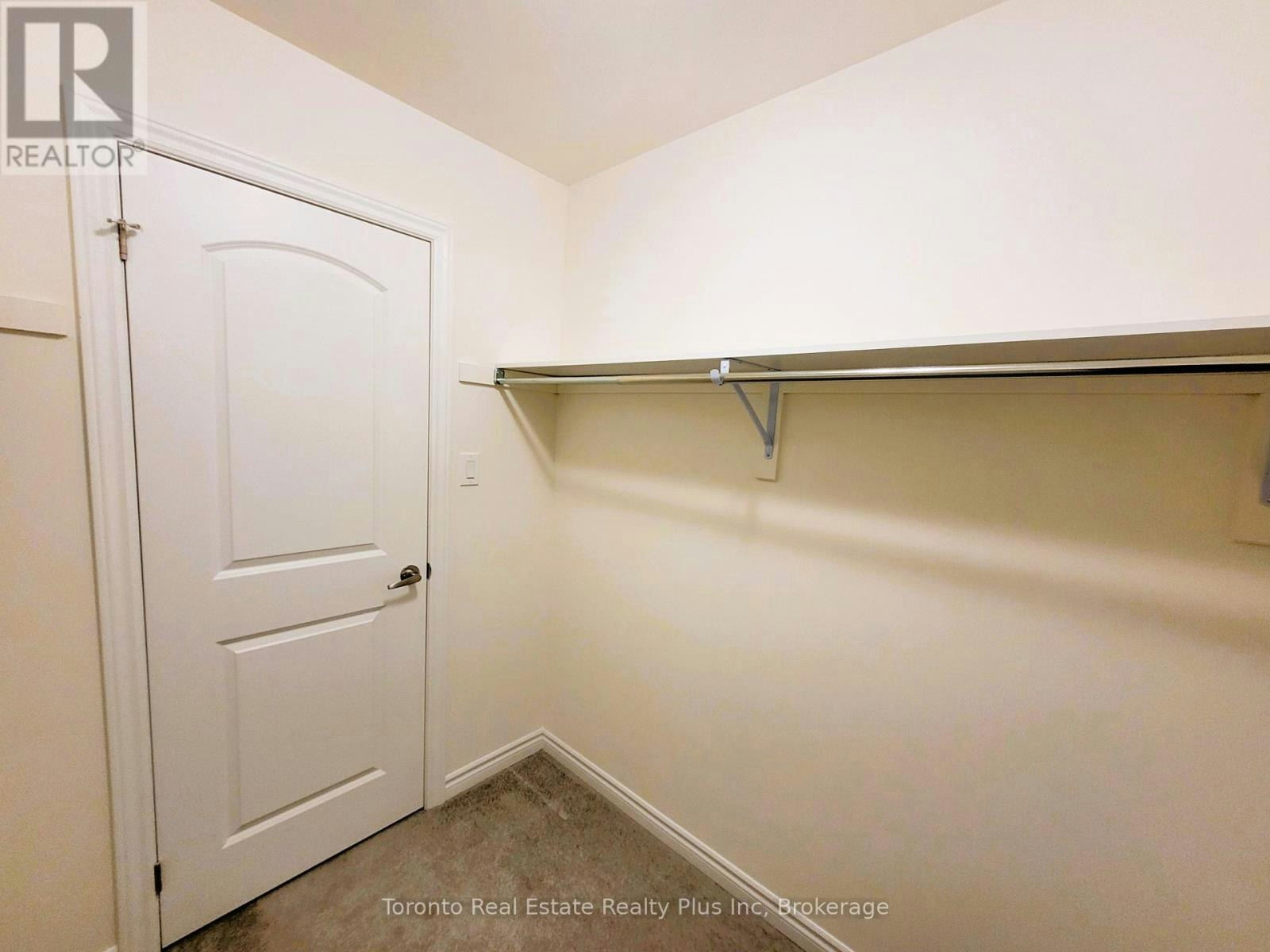 4 Bruce Welch Avenue, Georgina, ON, L4P 0J1 - 17