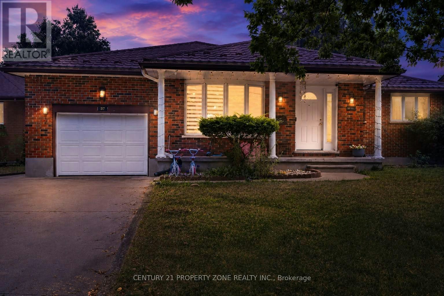37 Laurentian Drive S, London, ON, N5W 1N8