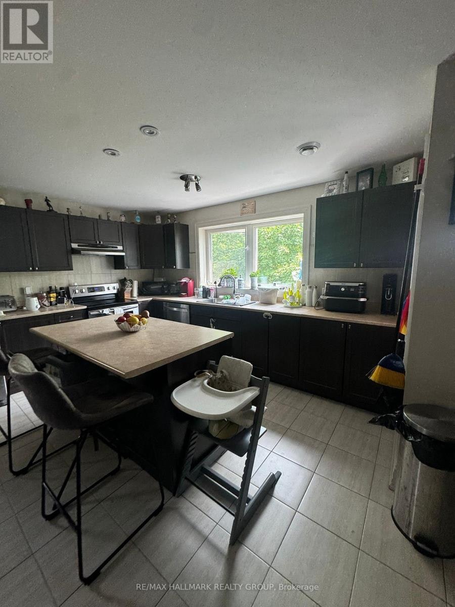 2-138 Lees Avenue, Ottawa, ON, K1S 0C4 - 5