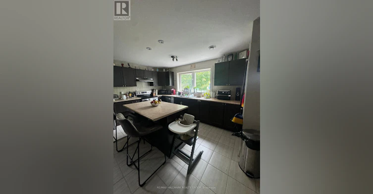 2-138 Lees Avenue, Ottawa, ON, K1S 0C4 - 5