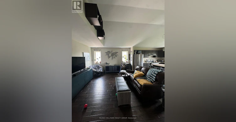 2-138 Lees Avenue, Ottawa, ON, K1S 0C4 - 3