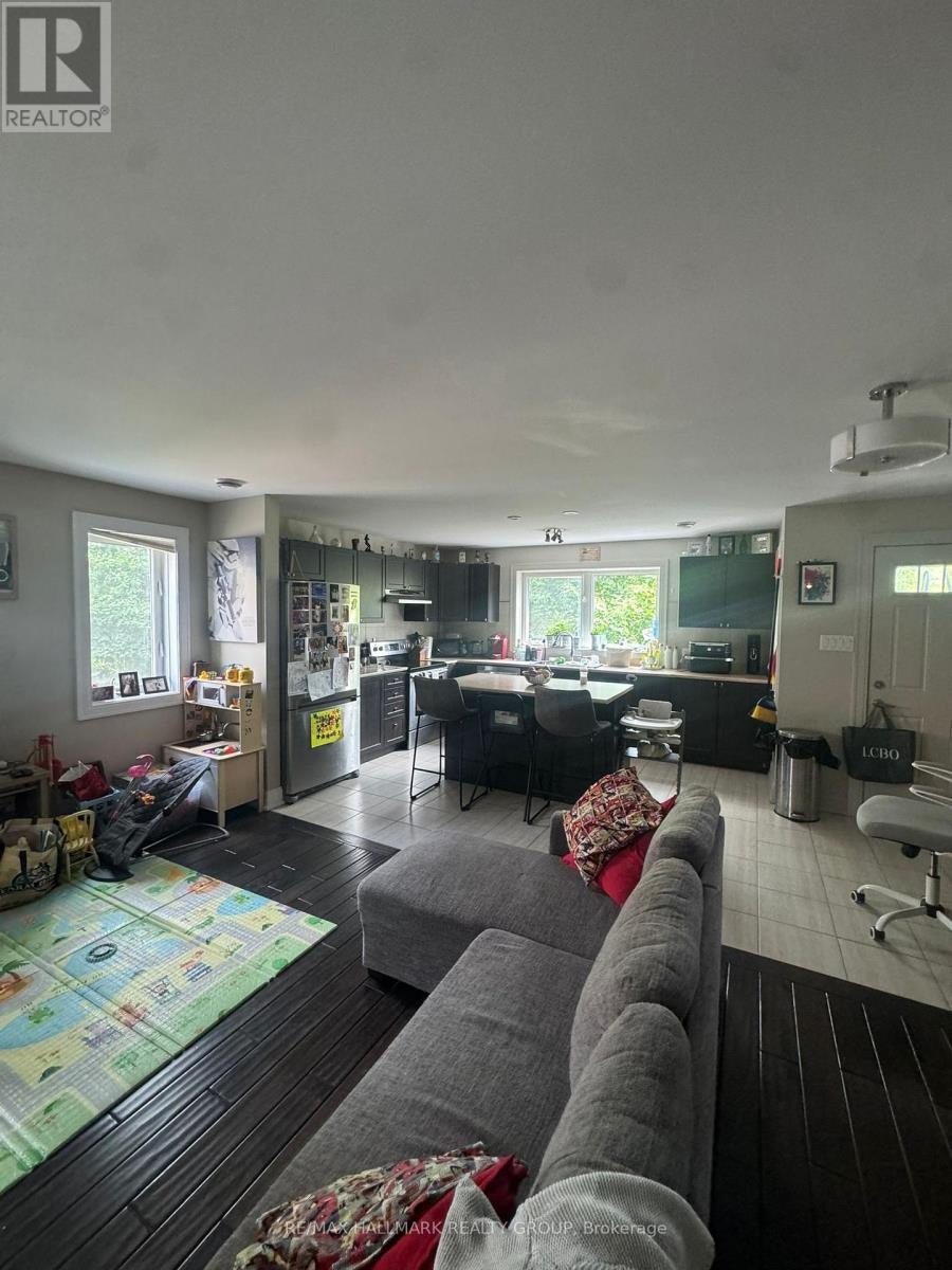 2-138 Lees Avenue, Ottawa, ON, K1S 0C4 - 4