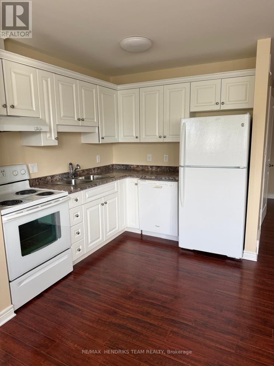 2B-320 Vine Street, St. Catharines, ON, L2M 4T3 - 4
