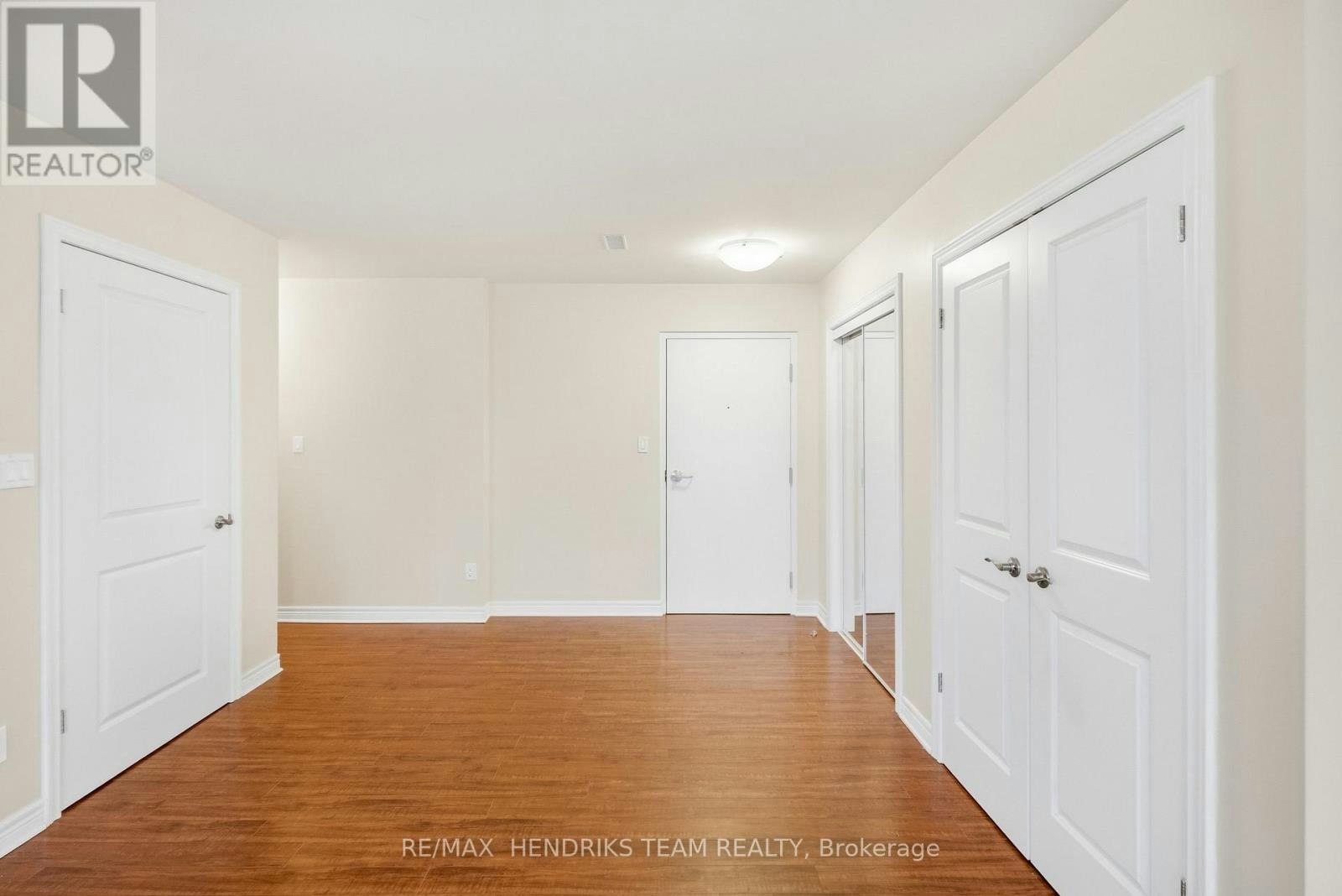 UPPER FLOOR (2B-320 Vine Street, St. Catharines, ON, L2M 4T3 - 5