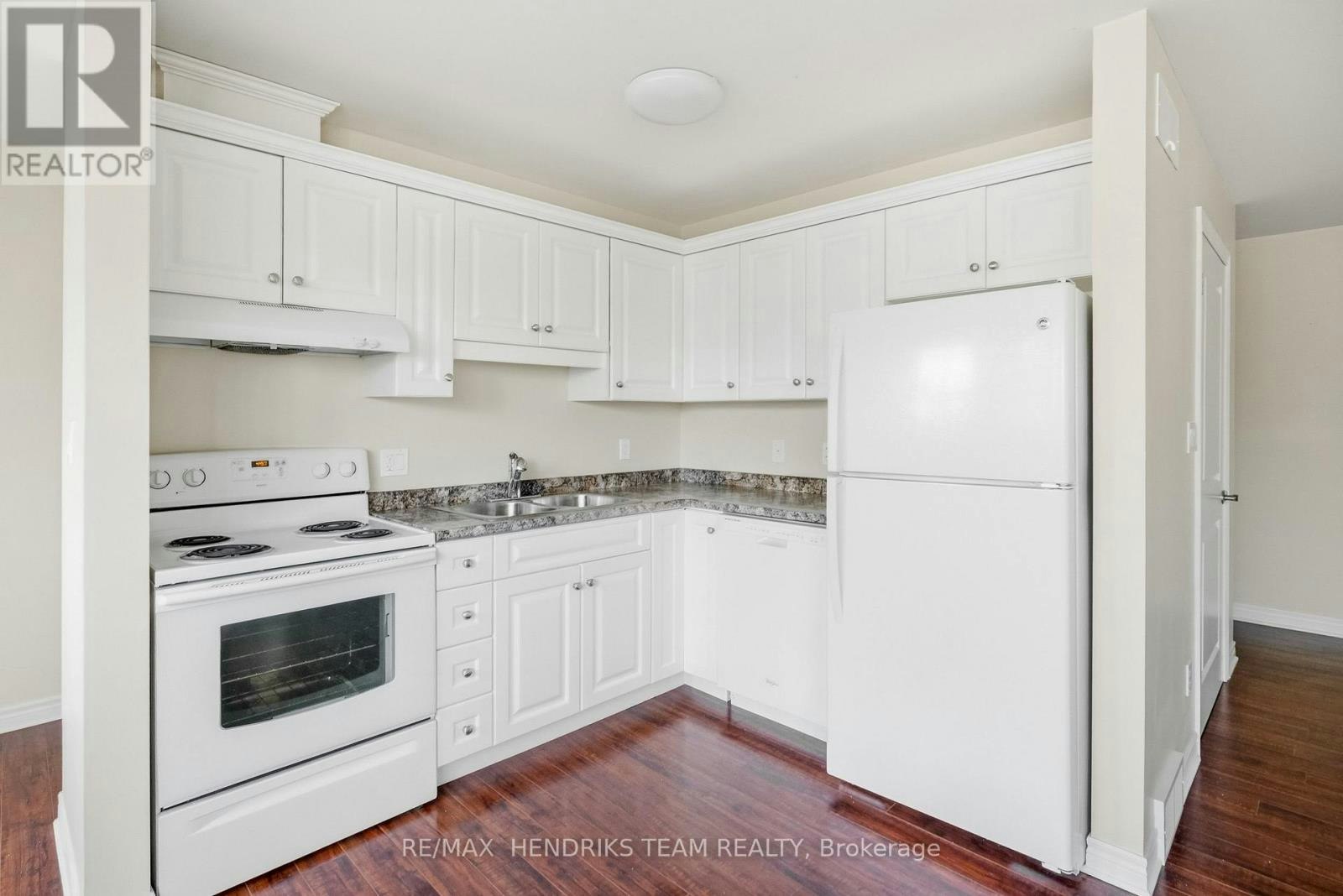UPPER FLOOR (2B-320 Vine Street, St. Catharines, ON, L2M 4T3 - 9