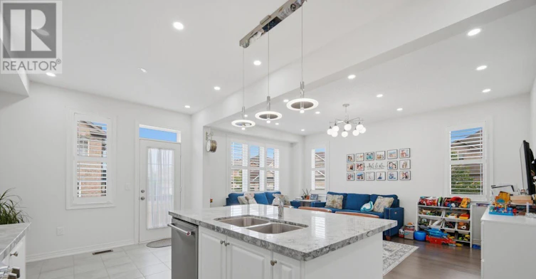 129 Holbrook Court, Milton, ON, L9E 1J2 - 13
