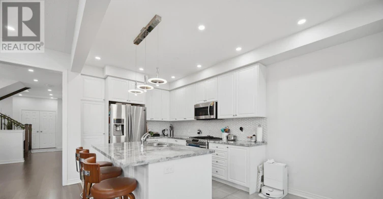 129 Holbrook Court, Milton, ON, L9E 1J2 - 12
