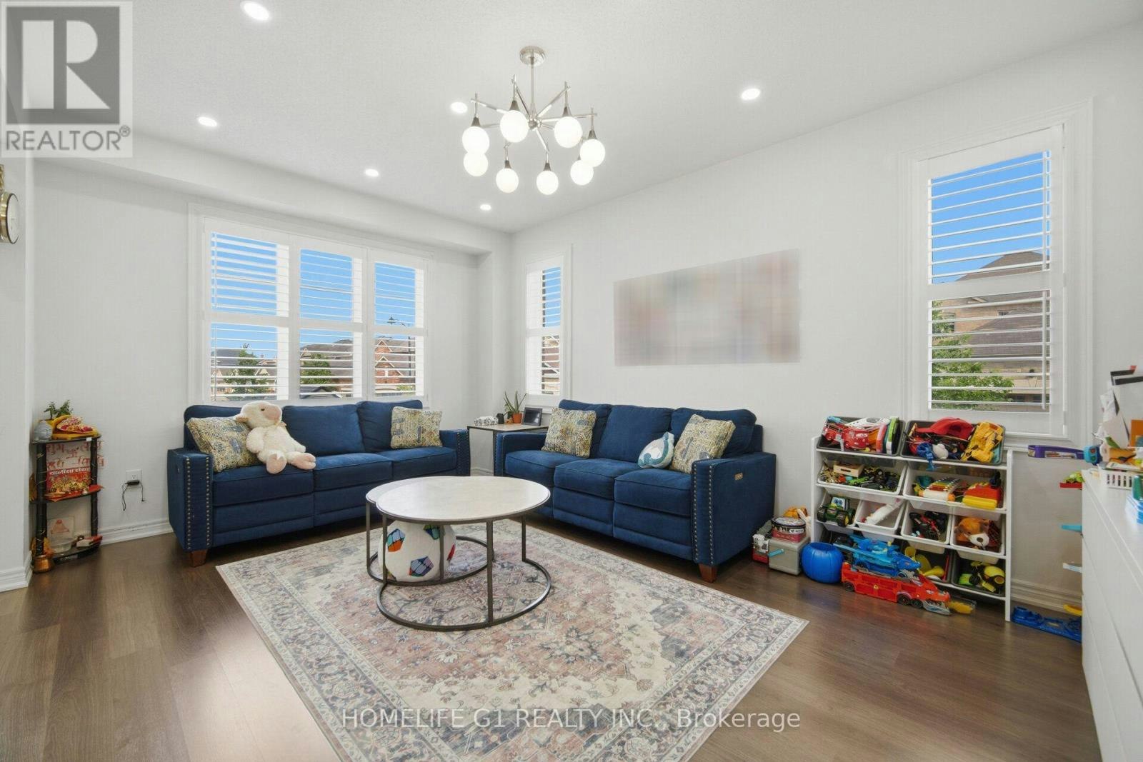 129 Holbrook Court, Milton, ON, L9E 1J2 - 8