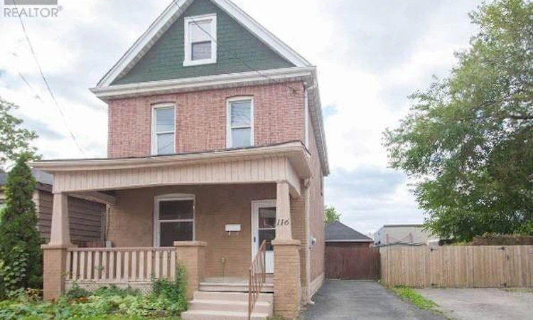 116 Beach Road