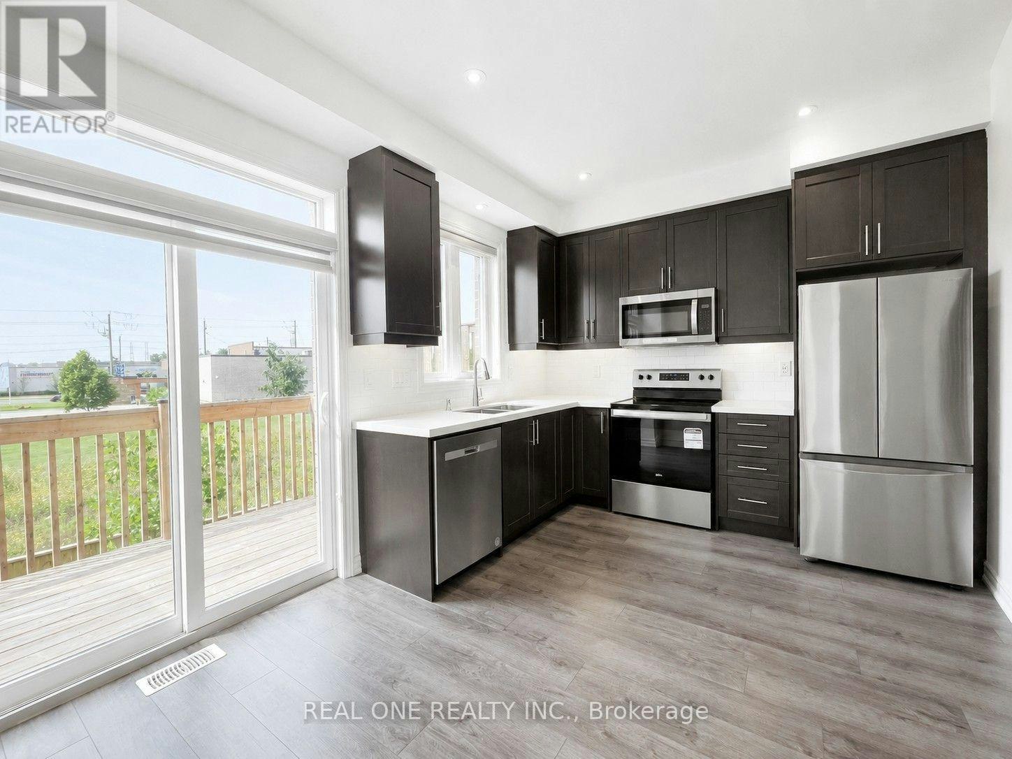 31-61 Soho Street, Hamilton, ON, L8J 0M6 - 7