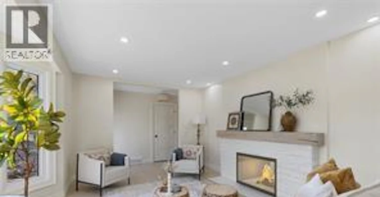 3549 Ouellette, Windsor, ON, N9E 3M3 - 4