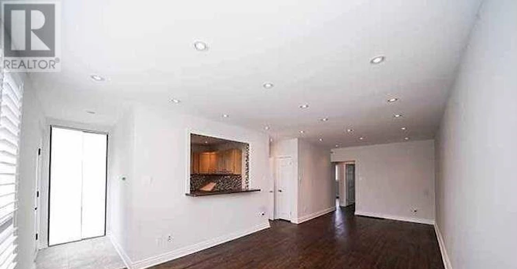 271 Mcconvey Drive, Richmond Hill, ON, L4C 3K1 - 3