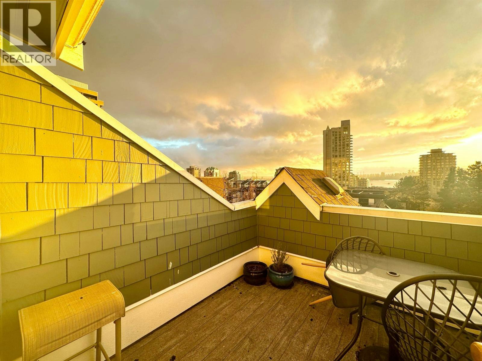 D-136 W 4th Street, North Vancouver, BC, V7M 1H5 - 22