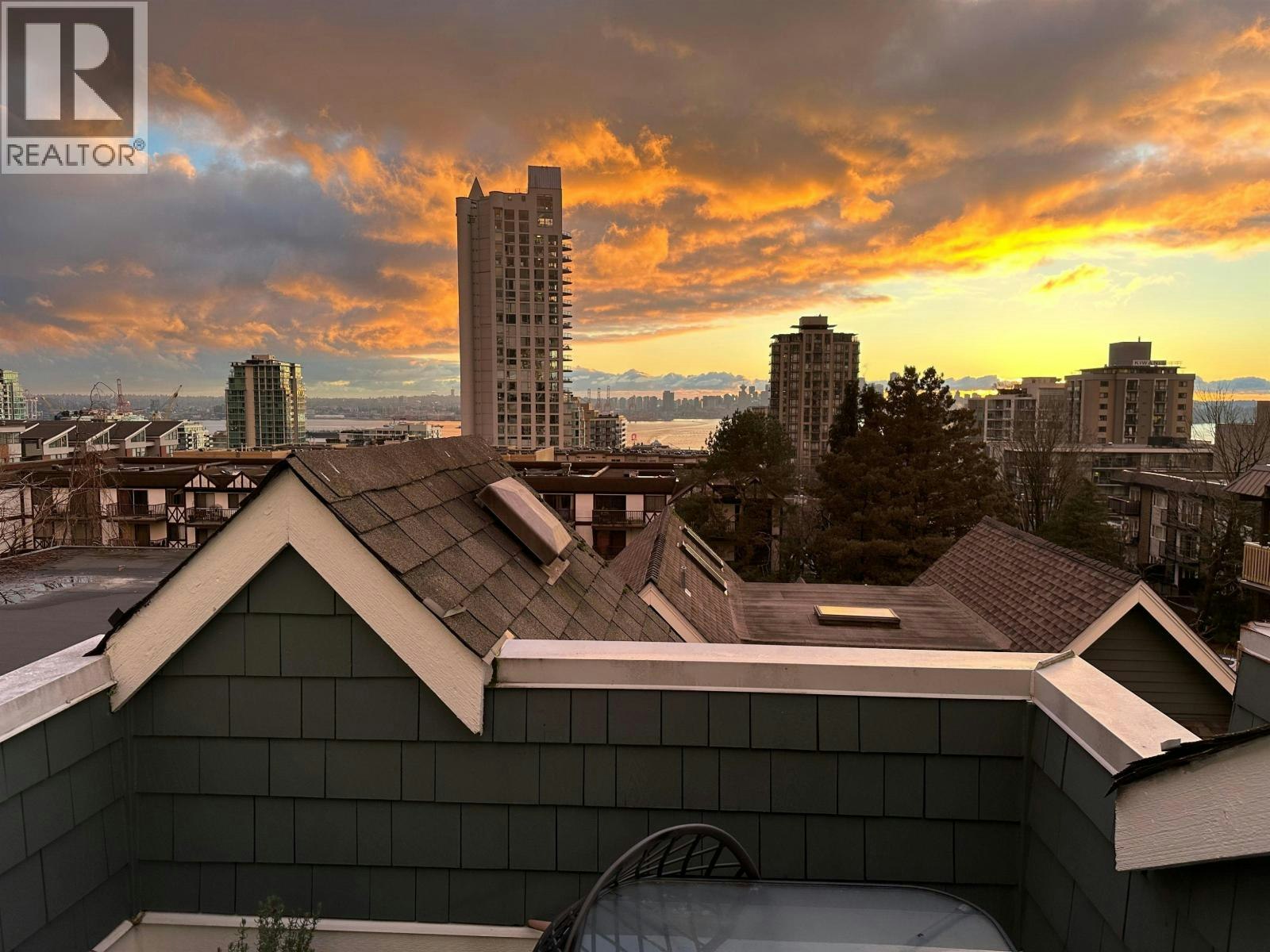 D-136 W 4th Street, North Vancouver, BC, V7M 1H5 - 24