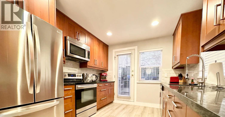 D-136 W 4th Street, North Vancouver, BC, V7M 1H5 - 7