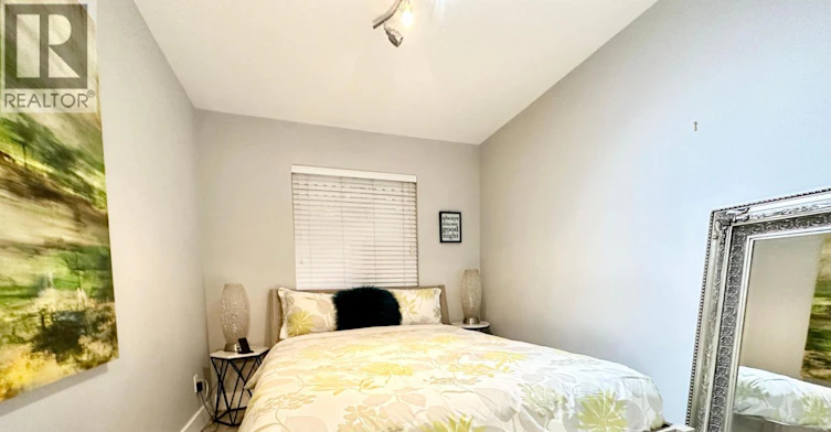 D-136 W 4th Street, North Vancouver, BC, V7M 1H5 - 17