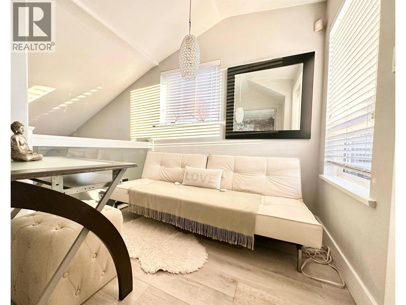 D-136 W 4th Street, North Vancouver, BC, V7M 1H5 - 19
