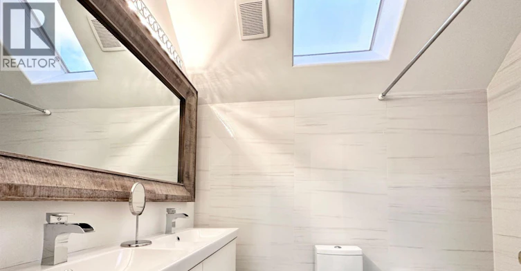 D-136 W 4th Street, North Vancouver, BC, V7M 1H5 - 13