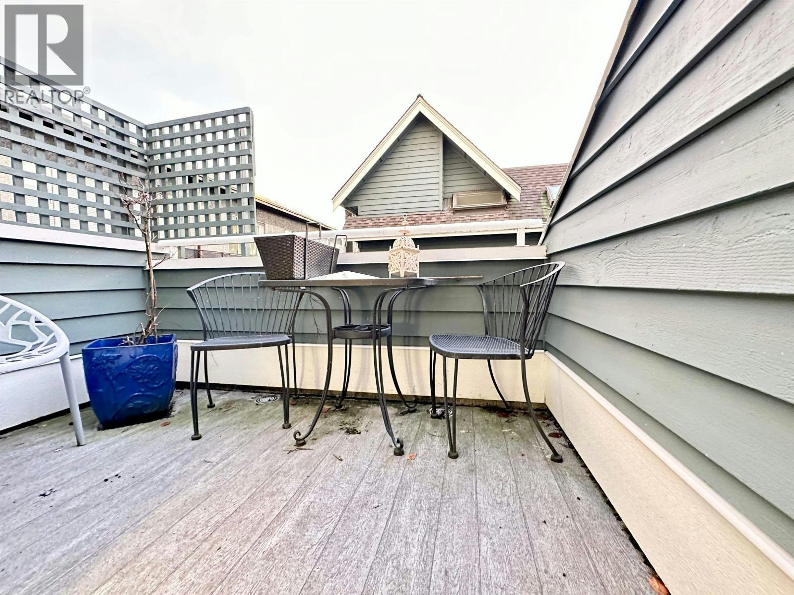 D-136 W 4th Street, North Vancouver, BC, V7M 1H5 - 4