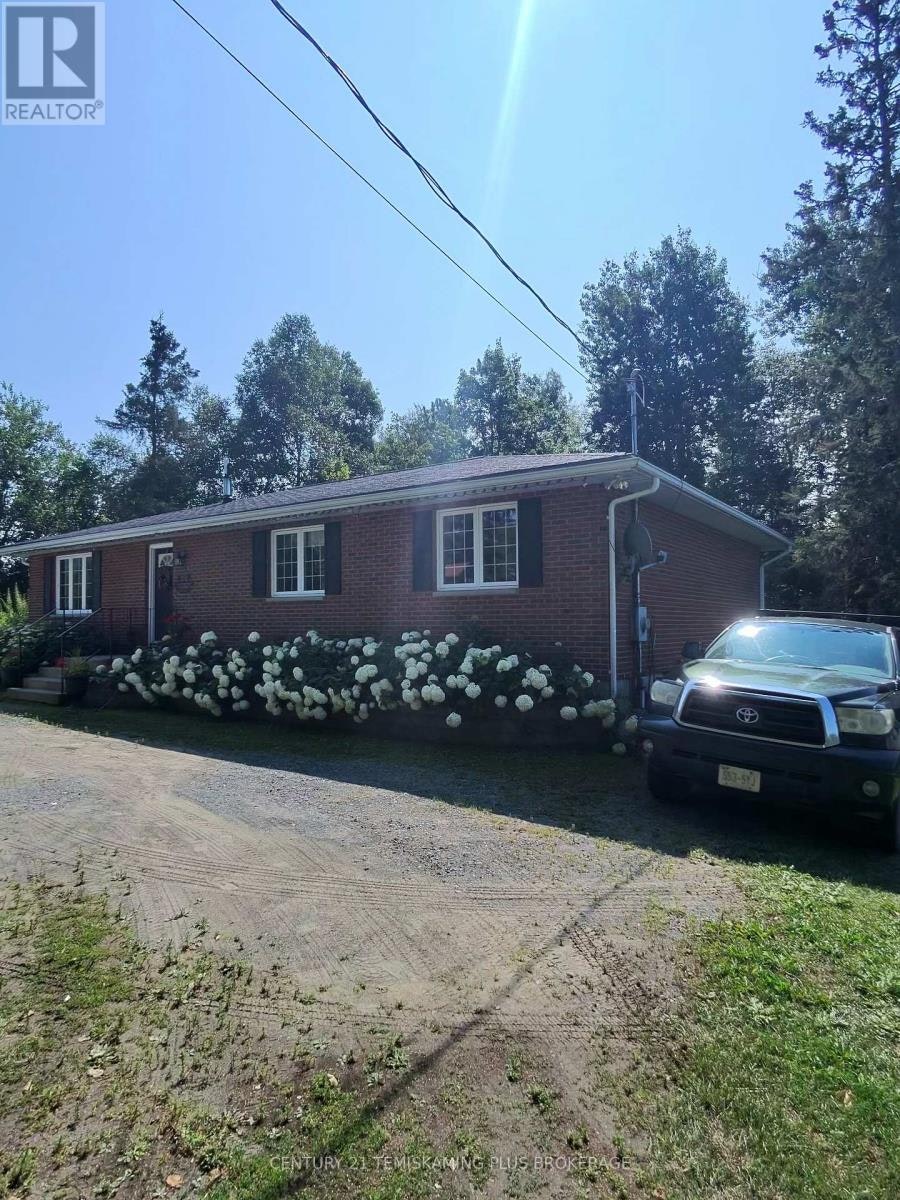 43 O'connor Drive, Temagami, ON, P0H 2H0