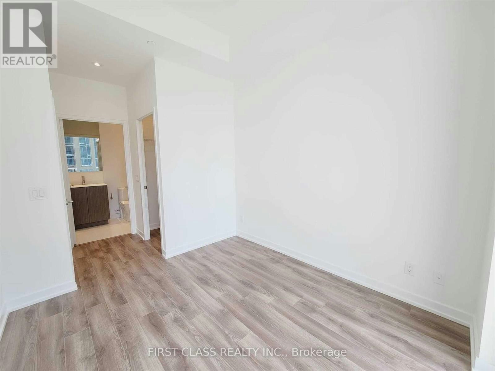 1209-20 Edward Street, Toronto, ON, M5G 1C9 - 7
