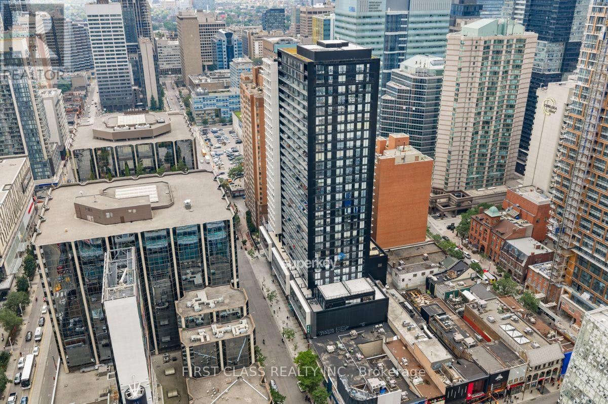 1209-20 Edward Street, Toronto, ON, M5G 1C9 - 9