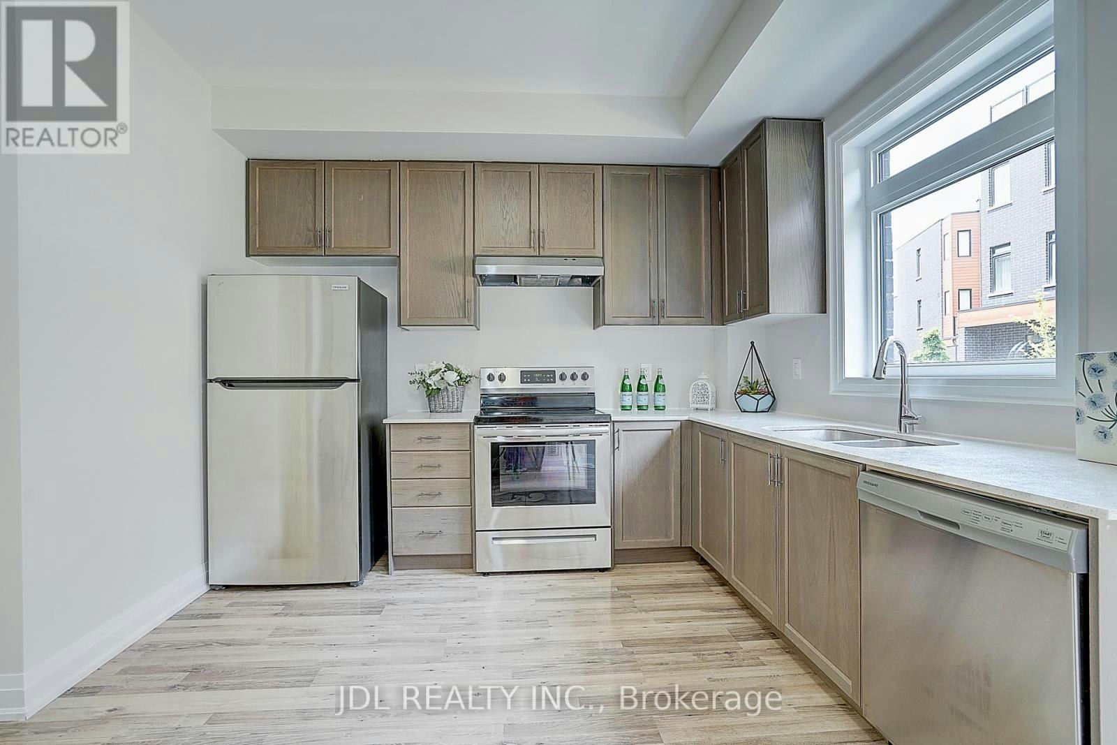 119-370 D Red Maple Road, Richmond Hill, ON, L4C 5T4 - 18
