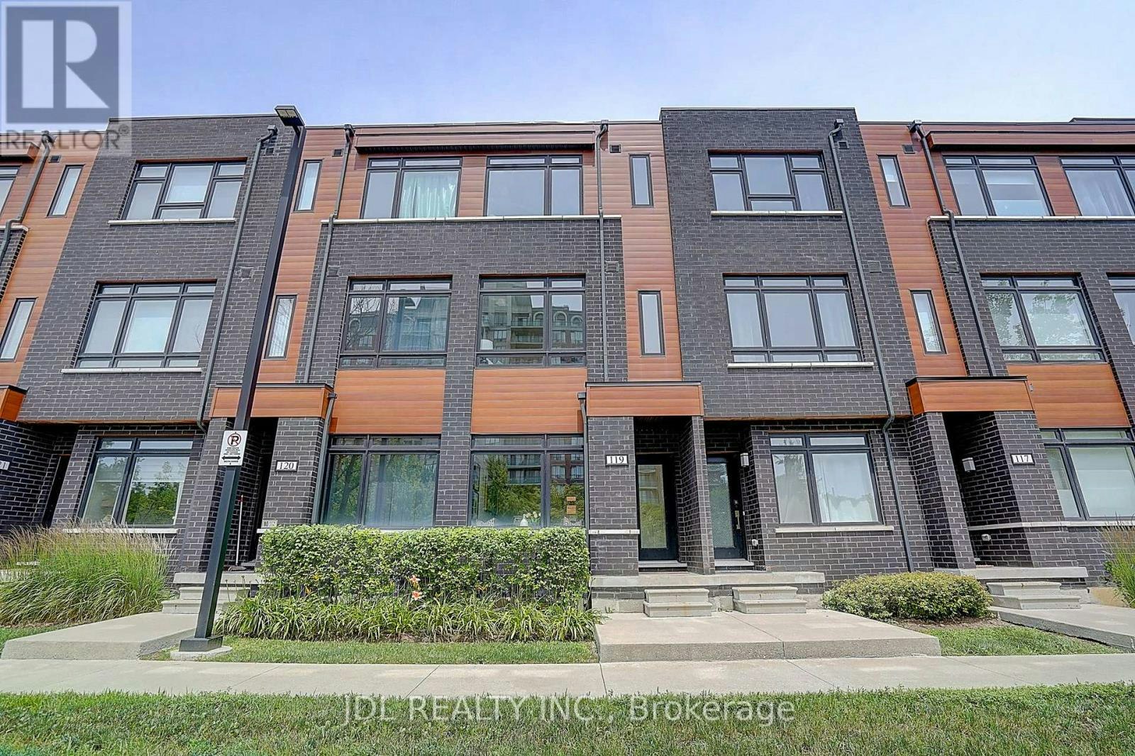 119-370 D Red Maple Road, Richmond Hill, ON, L4C 5T4 - 2