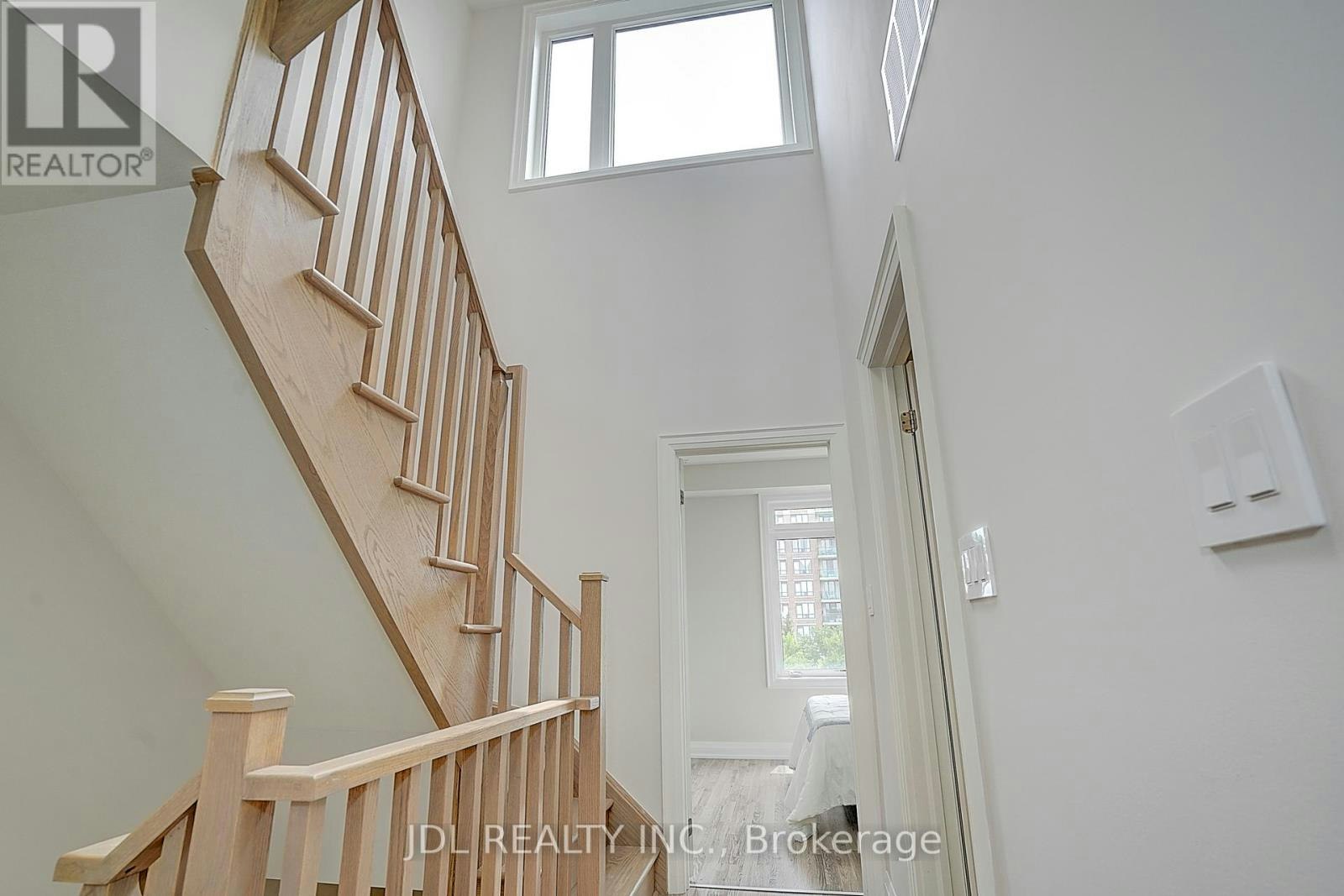 119-370 D Red Maple Road, Richmond Hill, ON, L4C 5T4 - 33