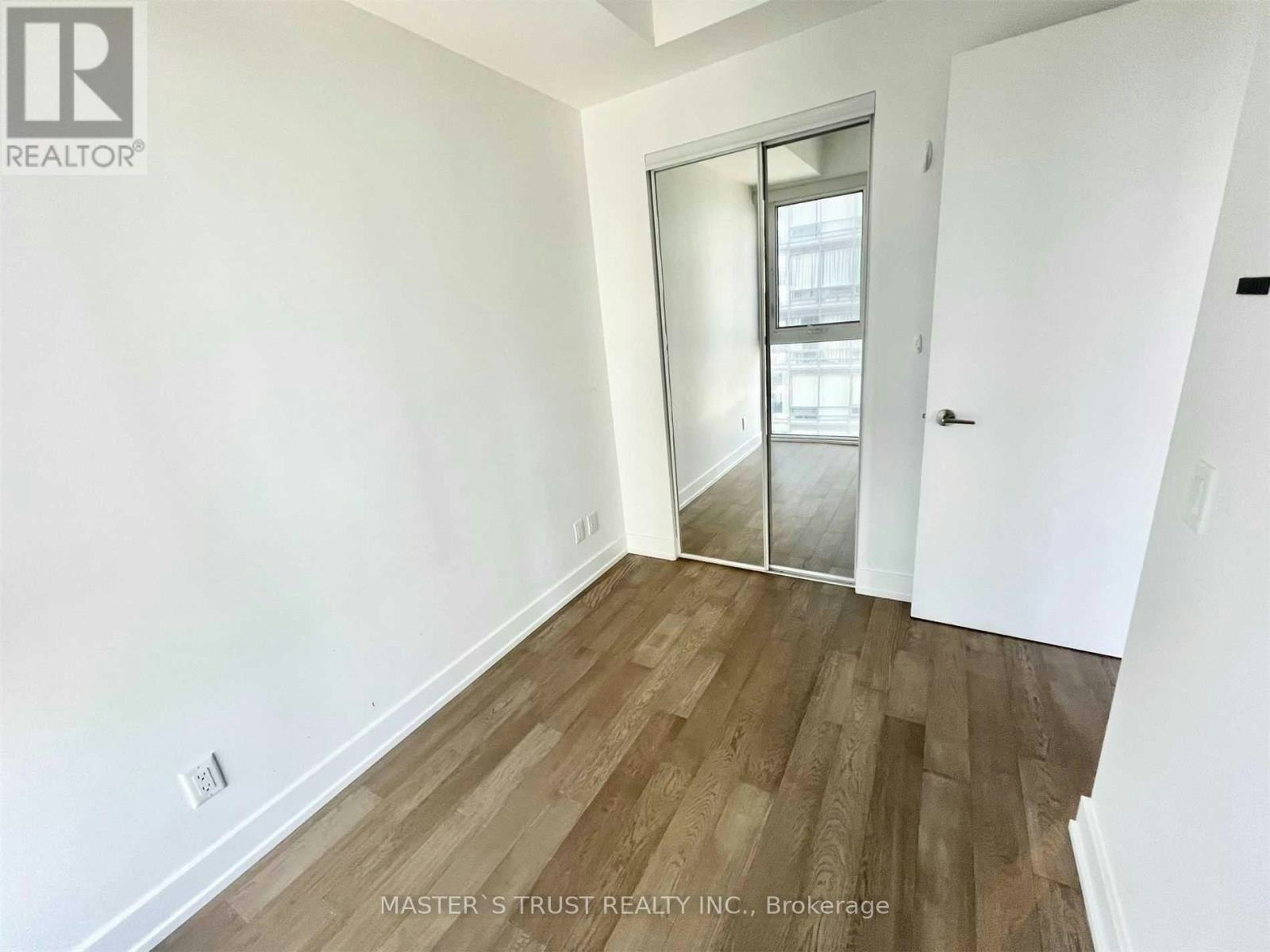 1601-7 Grenville Street, Toronto, ON, M4Y 1A1 - 23