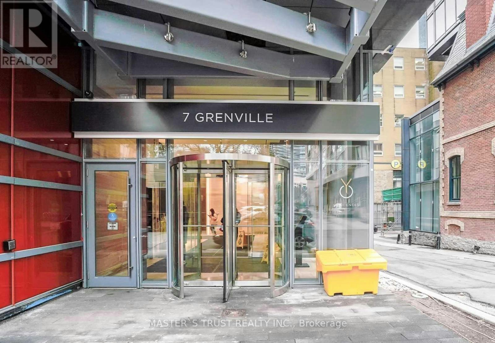 1601-7 Grenville Street, Toronto, ON, M4Y 1A1 - 2