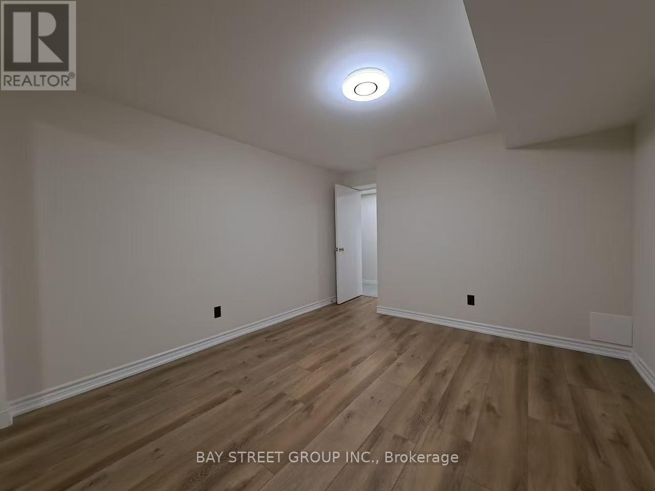 402 Osiris Drive, Richmond Hill, ON, L4C 2P9 - 29