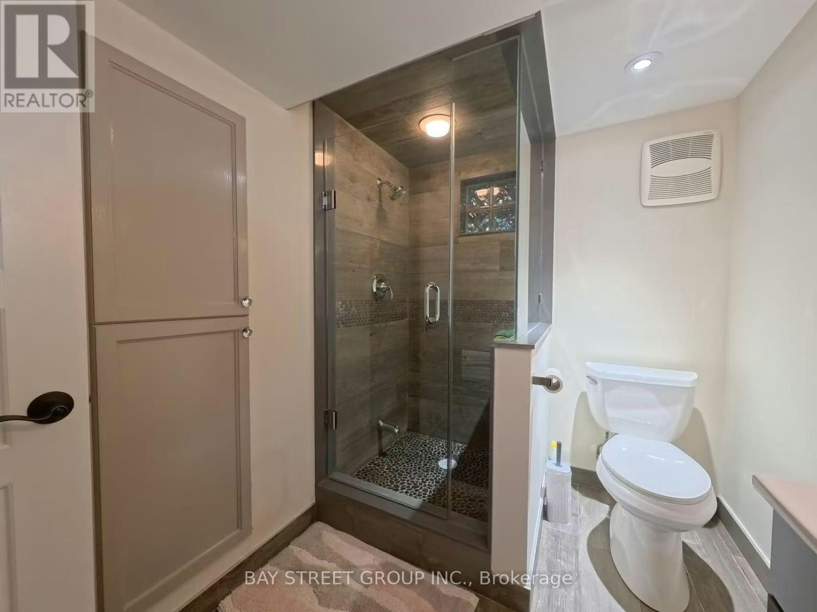 402 Osiris Drive, Richmond Hill, ON, L4C 2P9 - 35