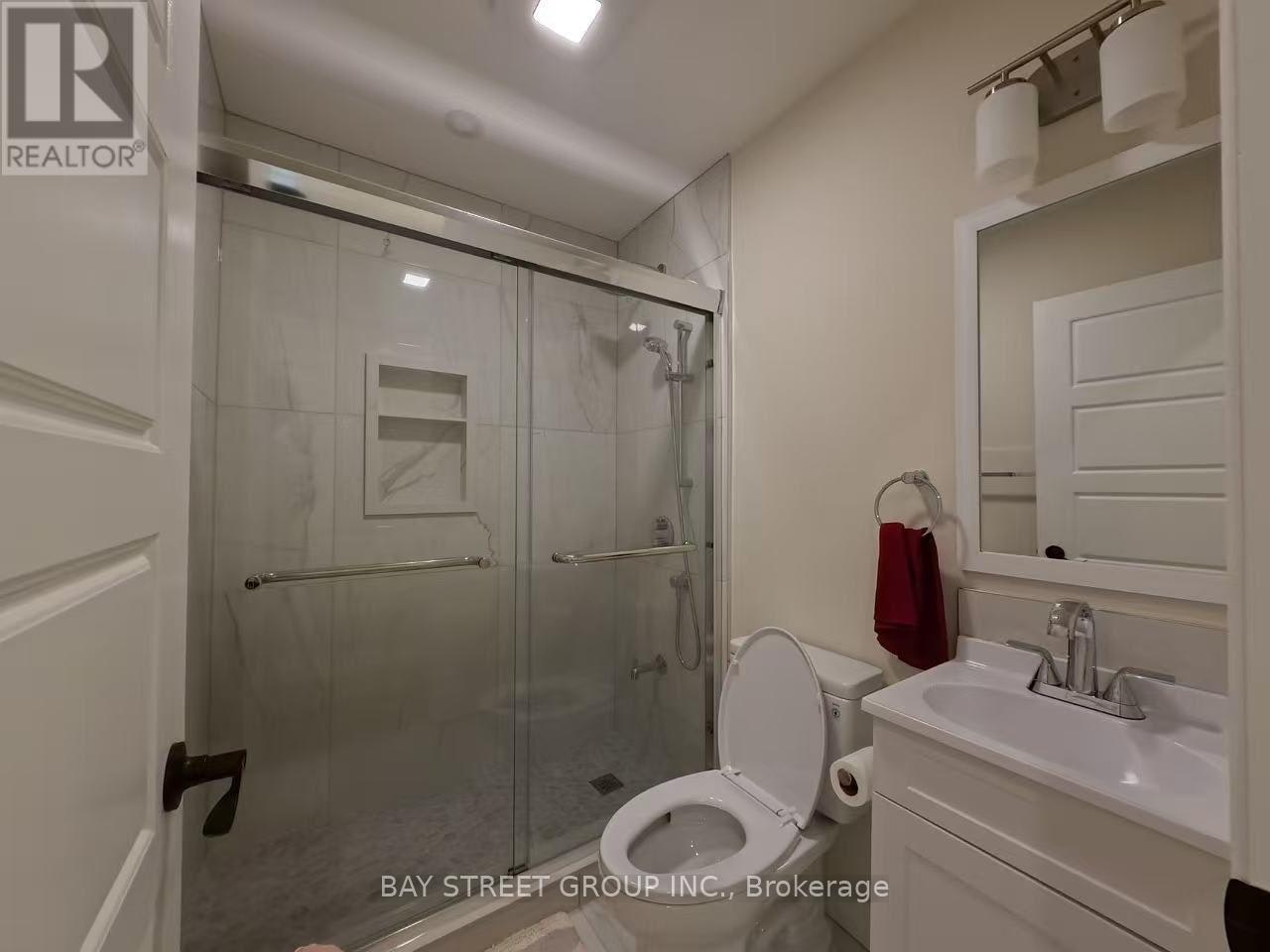 402 Osiris Drive, Richmond Hill, ON, L4C 2P9 - 21