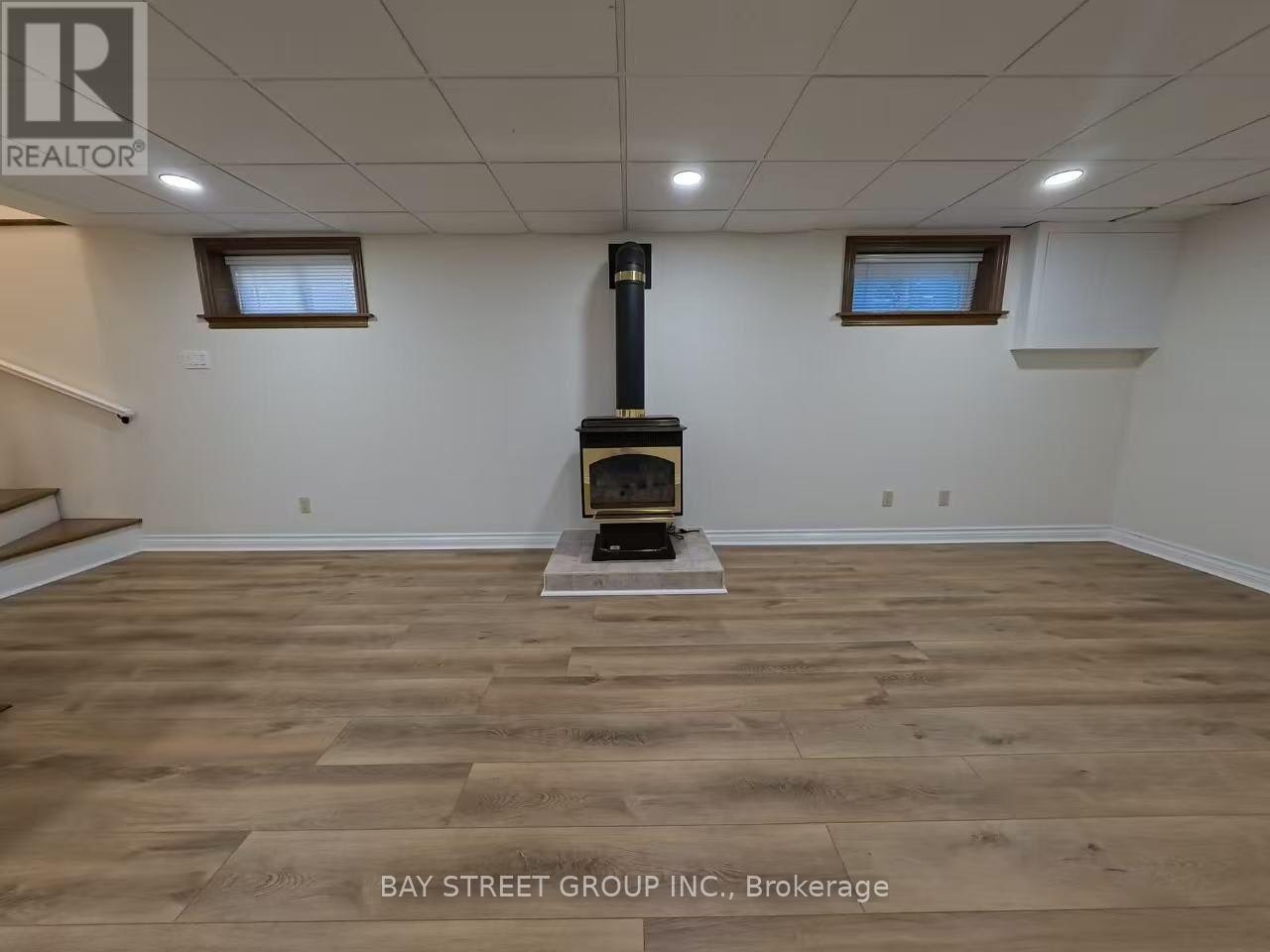 402 Osiris Drive, Richmond Hill, ON, L4C 2P9 - 28