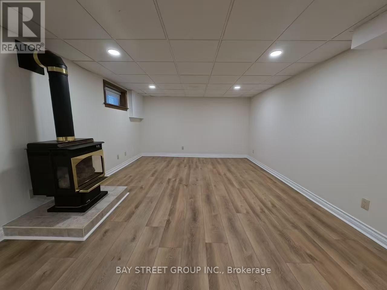 402 Osiris Drive, Richmond Hill, ON, L4C 2P9 - 26