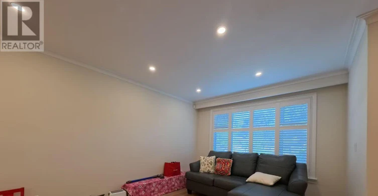 402 Osiris Drive, Richmond Hill, ON, L4C 2P9 - 7