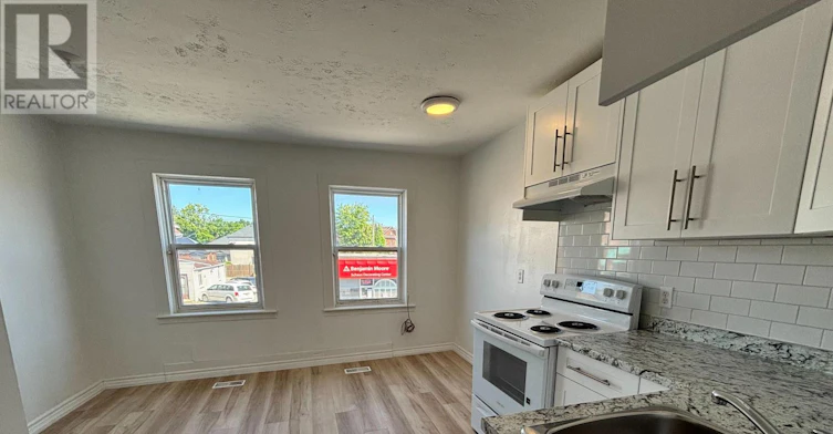 202-590 Dundas Street, Woodstock, ON, N4S 1C8 - 5