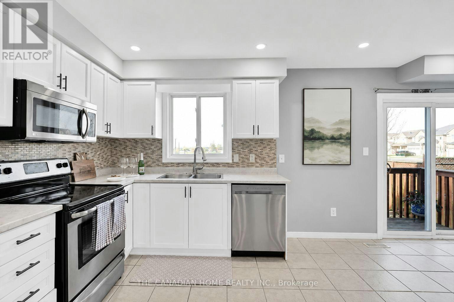 10 Jonathon Court, Hamilton, ON, L8W 0A1 - 8