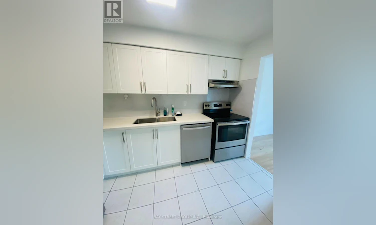 251-44 Woody Vine Way
