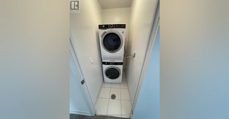 6812-55 Cooper Street, Toronto, ON, M5E 0G1 - 12