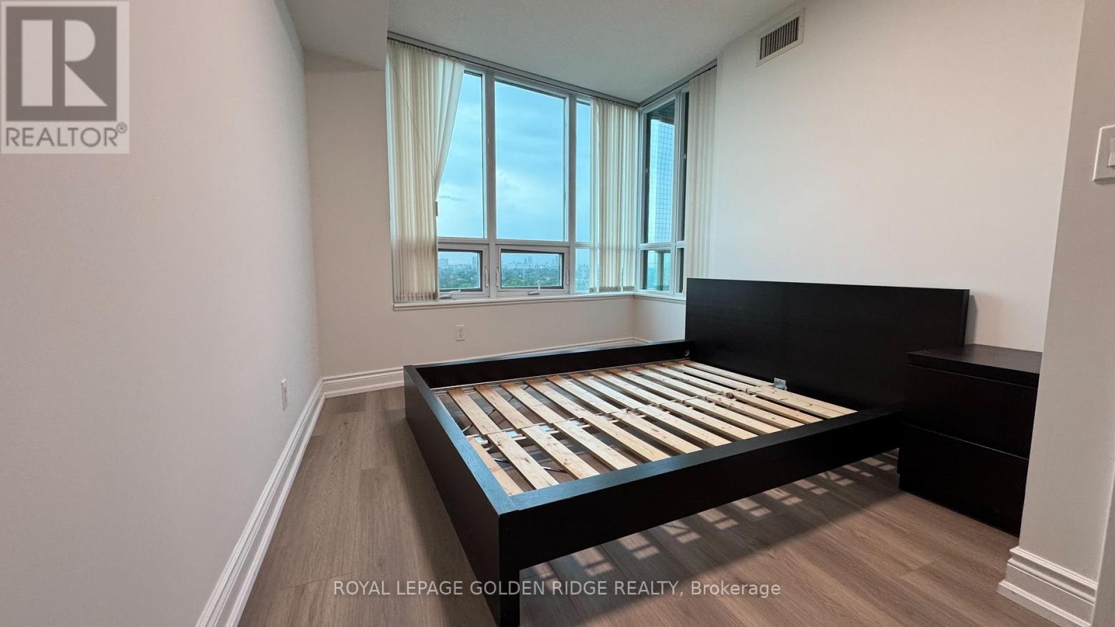 1307-15 Greenview Avenue, Toronto, ON, M2M 4M7 - 8