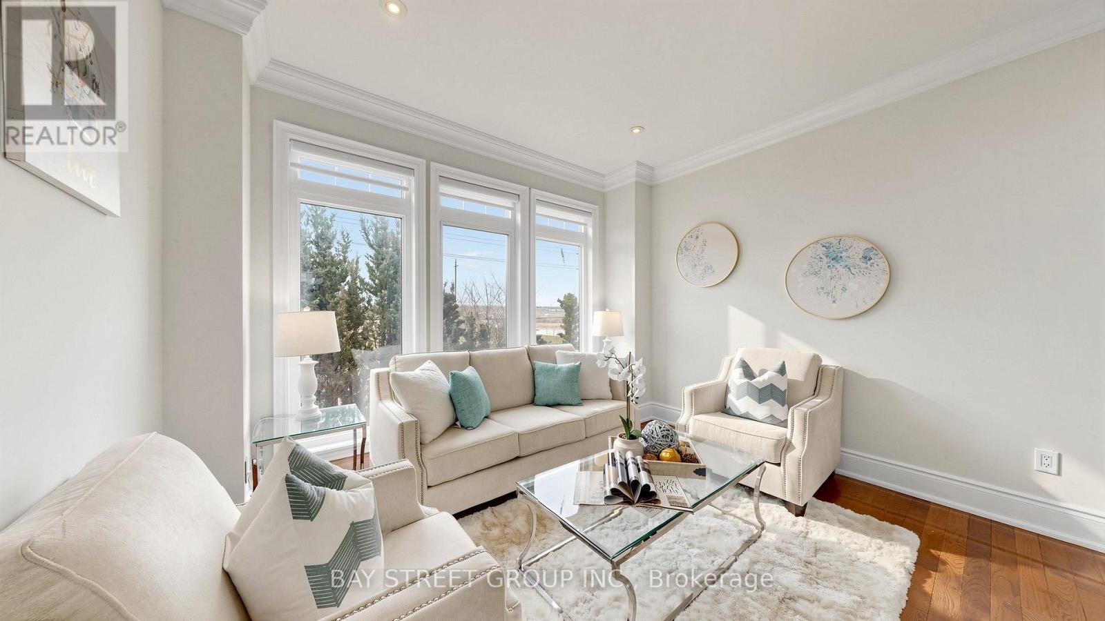 97 Zokol Drive, Aurora, ON, L4G 0B9 - 5