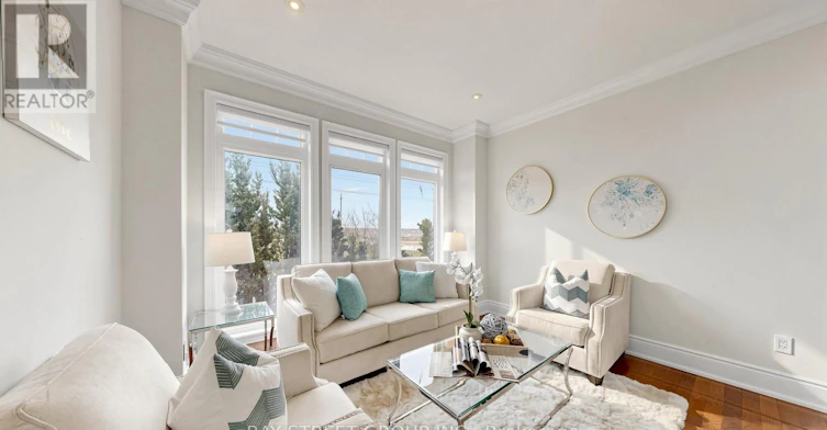 97 Zokol Drive, Aurora, ON, L4G 0B9 - 5