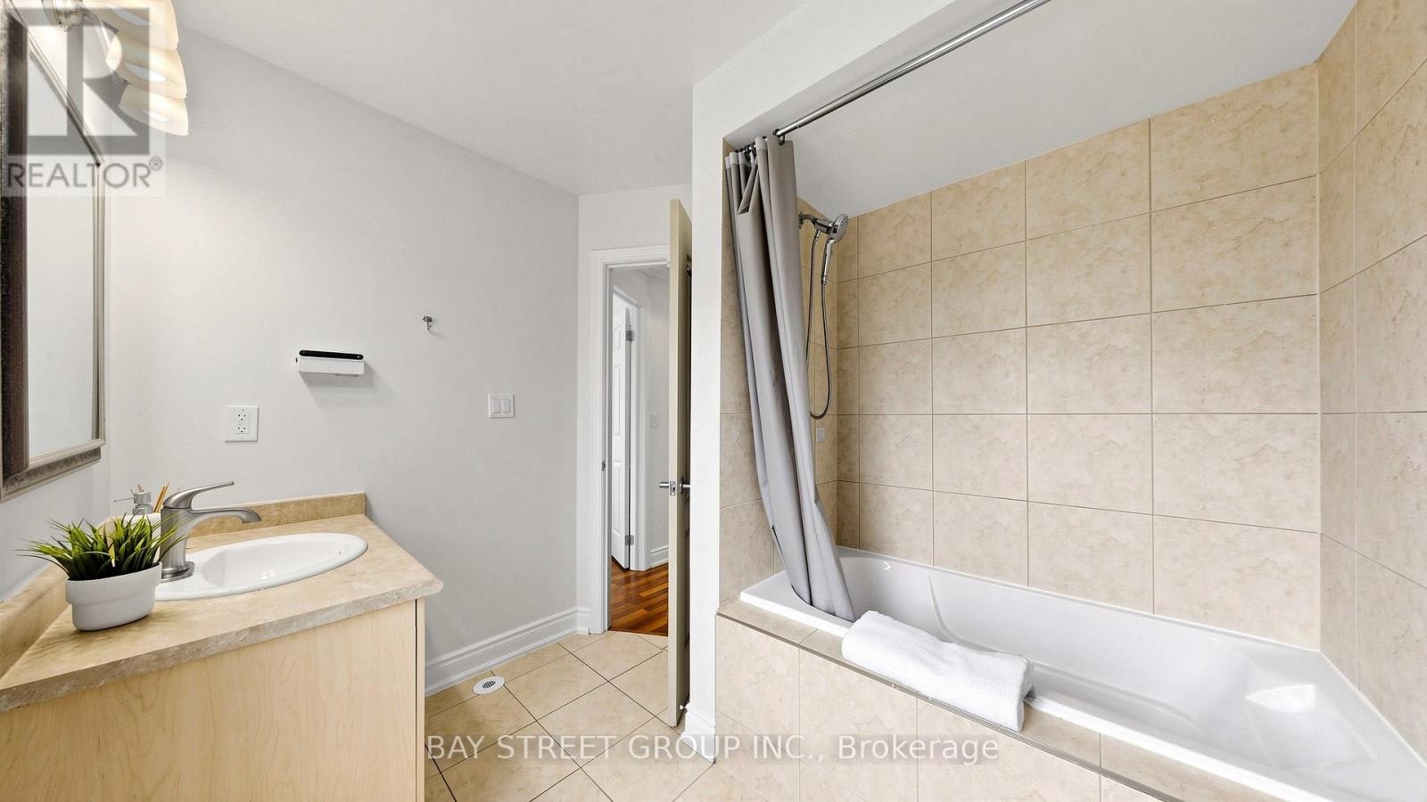 97 Zokol Drive, Aurora, ON, L4G 0B9 - 35